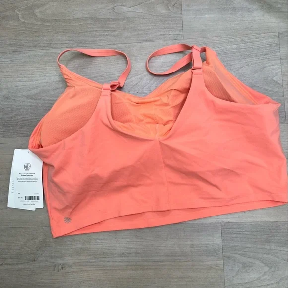 Athleta Elevation V- Neck Crop Top Sports Bra D/DD, Coral Glow, size 3x NWT - Picture 3 of 6